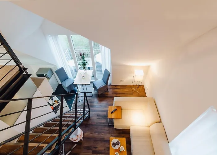 M2 Living Maisonette Apartment No 7