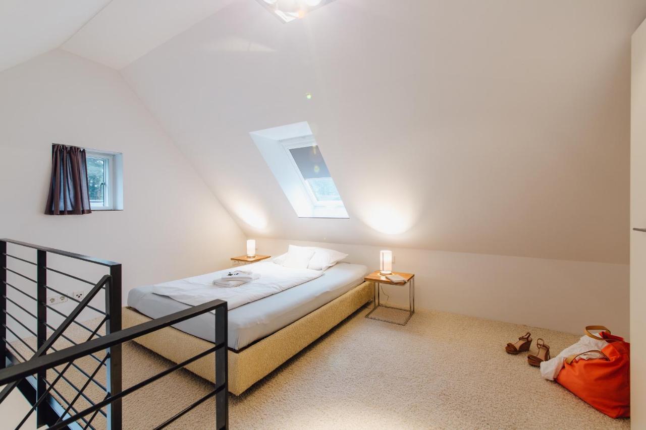 M2 Living Maisonette No 7